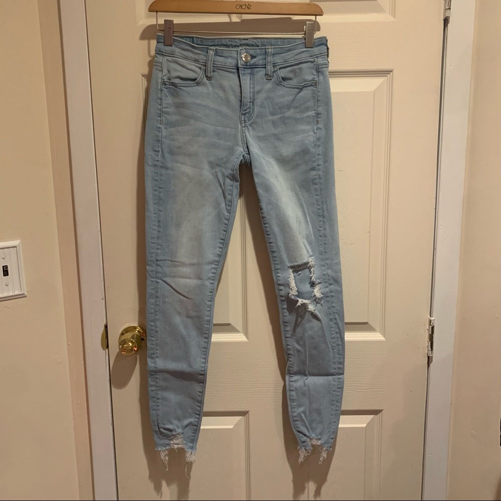 Light wash American Eagle jeans